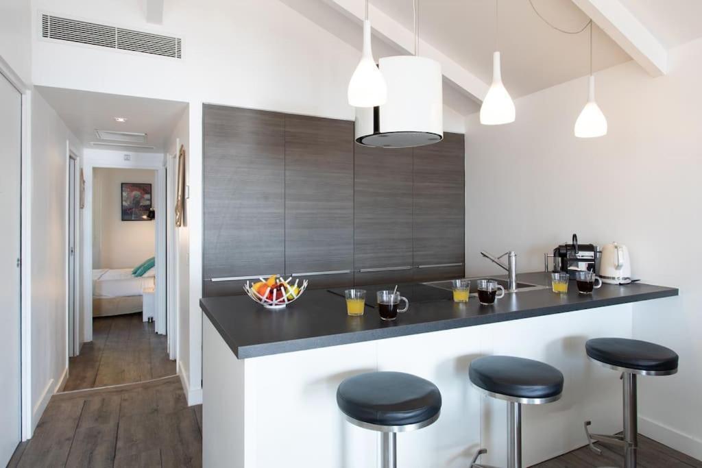 #40 Bright Sea View Suite For 6 2Mins Walk Port & Sea Villefranche-sur-Mer Ngoại thất bức ảnh